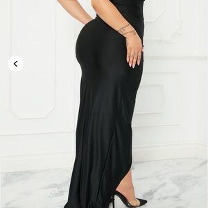 Fashion Nova Black Maxi Dress
